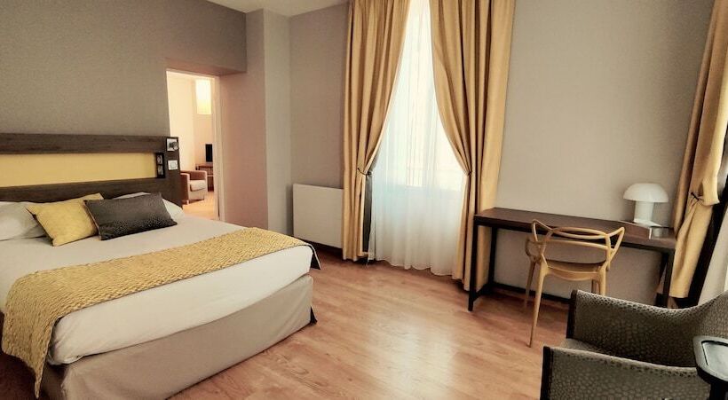 בית מלון כפרי Le Château Des Plans