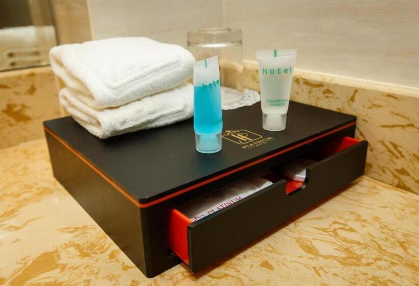 فندق Lintas Platinum