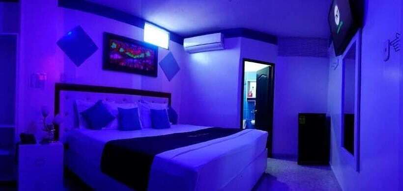 Отель Luna Azul