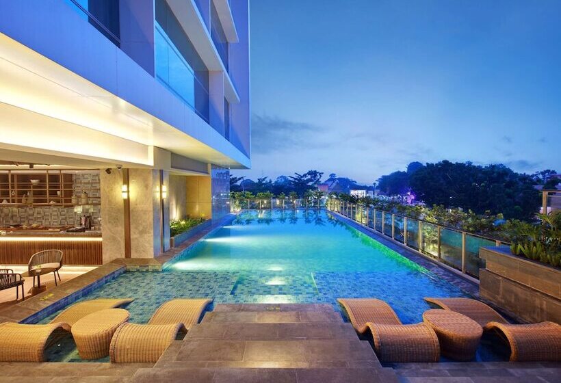 هتل Mercure Pangkalan Bun