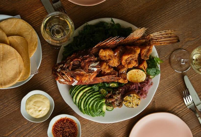 호텔 Mondrian Ibiza