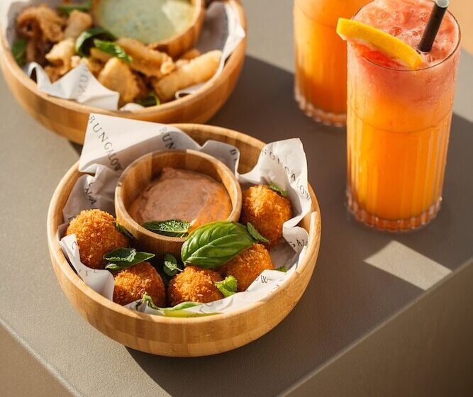 酒店 Mondrian Ibiza