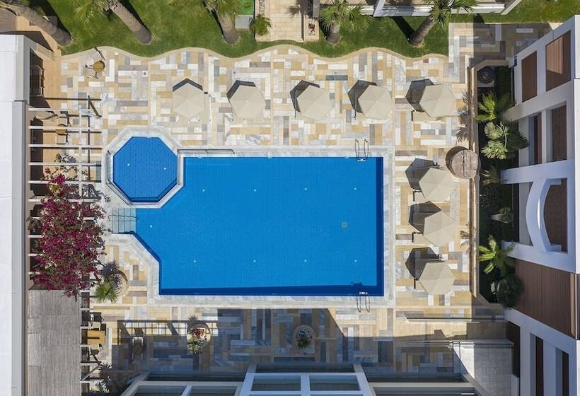 فندق Mythos Suites