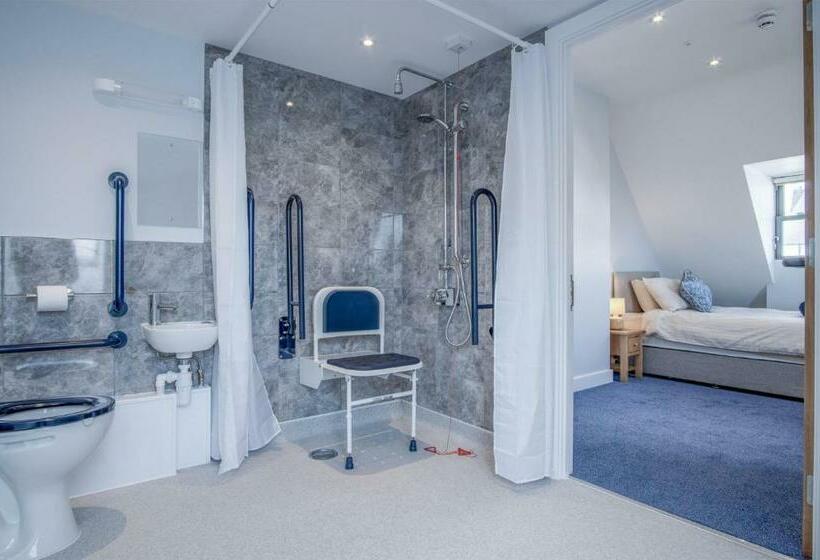 ホテル Ocean Cabins No 10 At The Square Saundersfoot