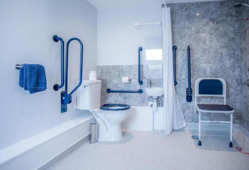 ホテル Ocean Cabins No 10 At The Square Saundersfoot