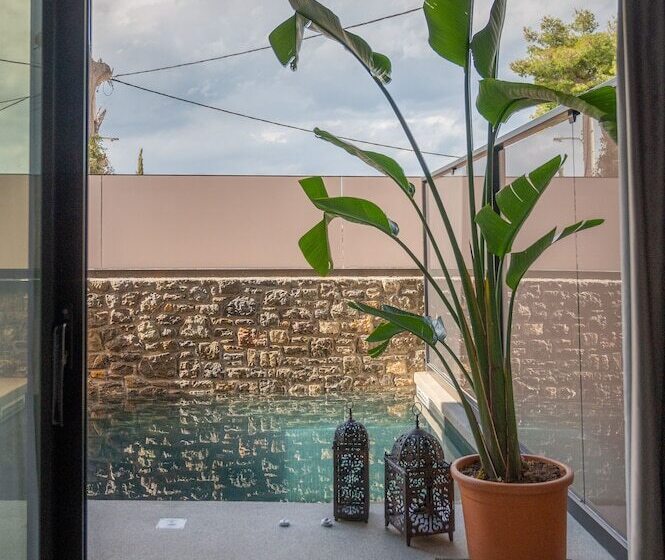 호텔 Opal Executive Suites