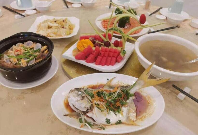 فندق Park Inn By Radisson Beihai Silver Beach Wanda Plaza