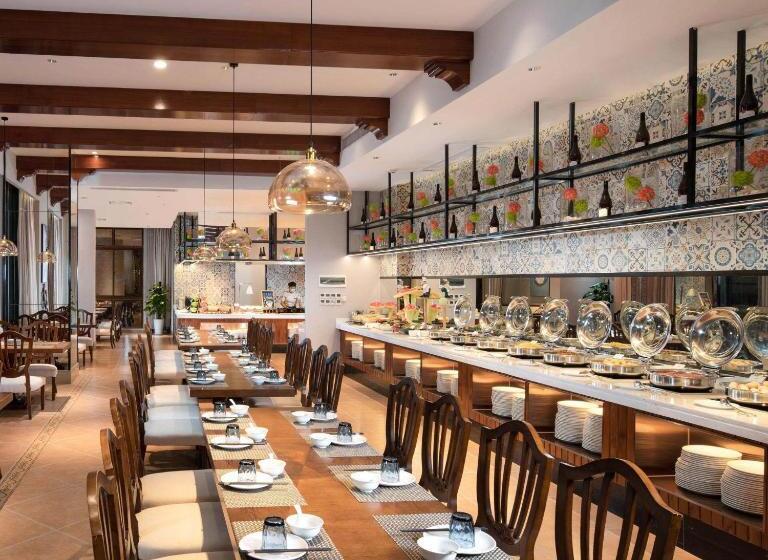 فندق Park Inn By Radisson Beihai Silver Beach Wanda Plaza