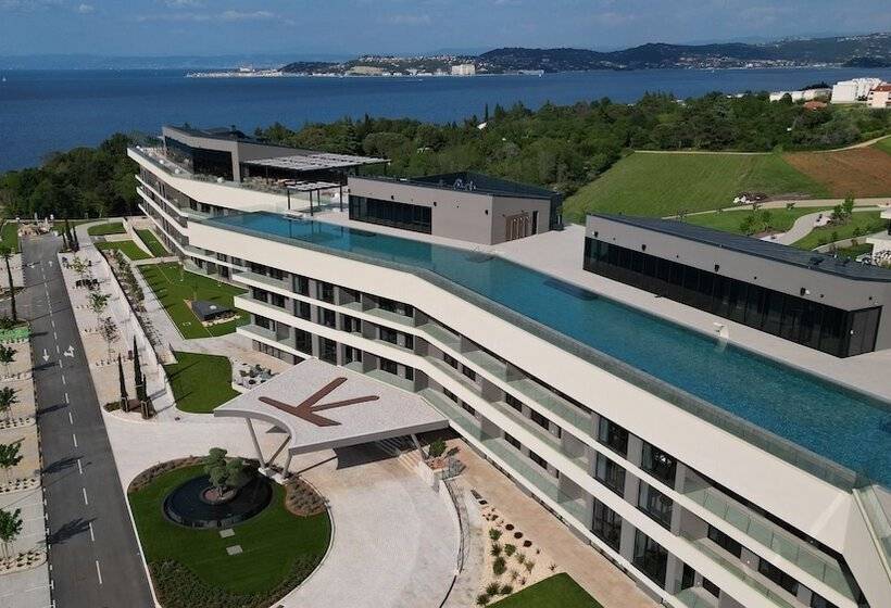 호텔 Petram Resort & Residences