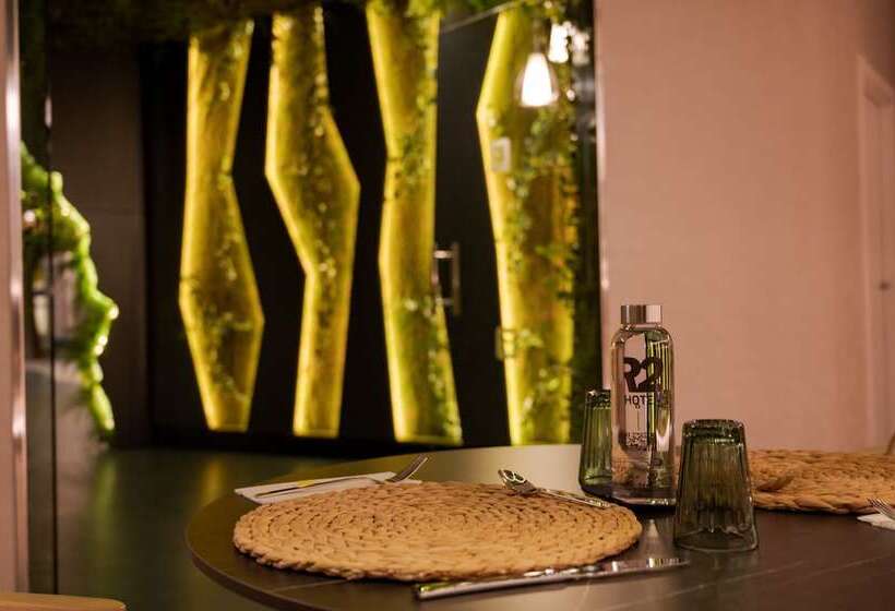 فندق R2 Higos Beach