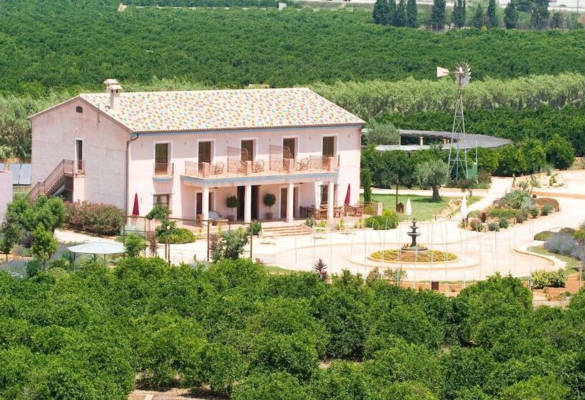 فندق Restaurante Font Salada