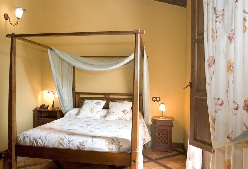 فندق Restaurante Font Salada