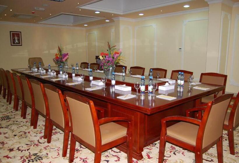 هتل Royal Gardens