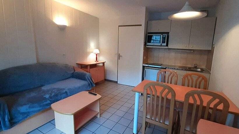 호텔 Terres De France Résidence Les Silènes