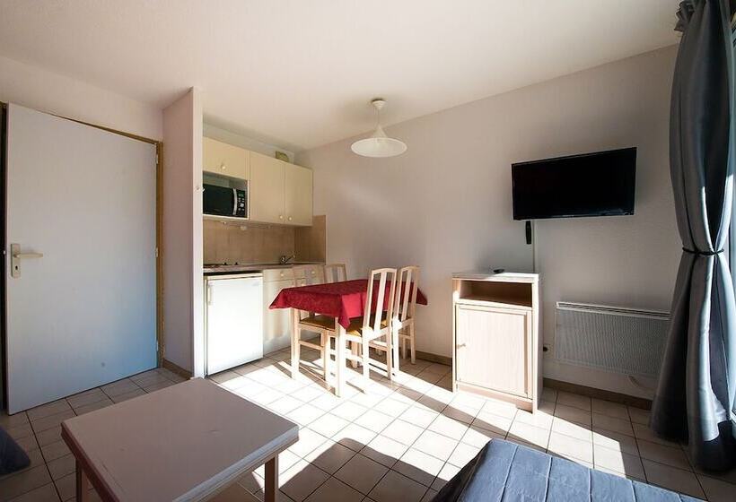 호텔 Terres De France Résidence Les Silènes