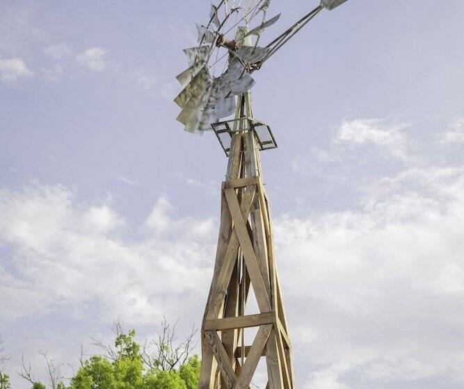 Сельский отель Y.o. Ranch Headquarters