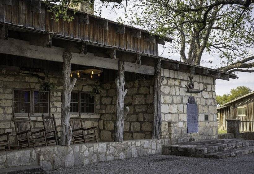 Сельский отель Y.o. Ranch Headquarters