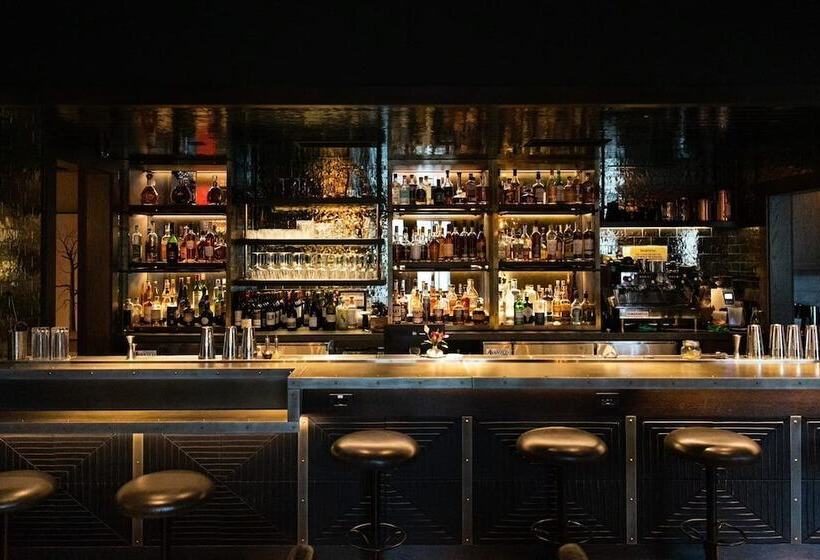 فندق Southall Farm & Inn