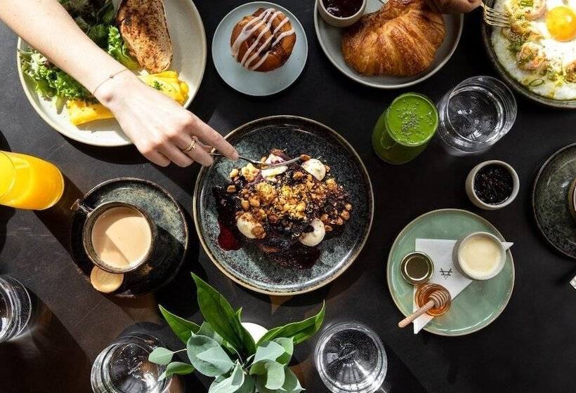 فندق Southall Farm & Inn