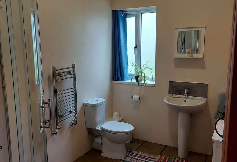 ホテル Spacious Self Catering Accommodation Near Hayonwye