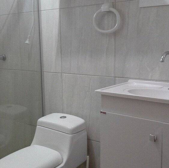 בית מלון כפרי Swiss Flats