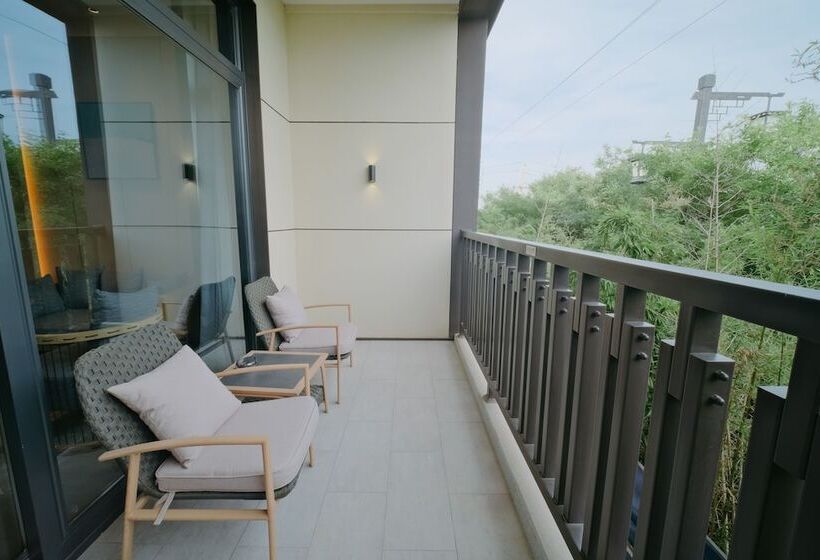 ホテル Swisstouches Resort