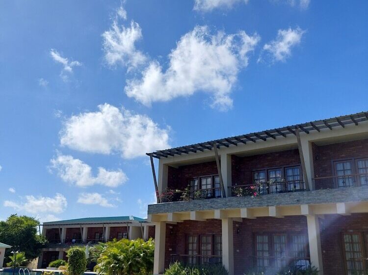 ホテル The Creek Boutique Resort & Spa