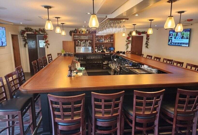 فندق The General Stanton Inn