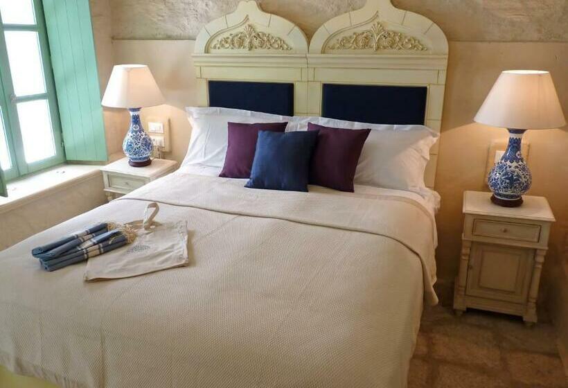 酒店 The Old Markets