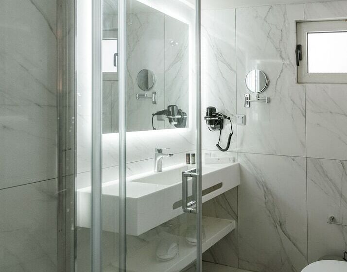 בית מלון כפרי Urban Frame Acropolis