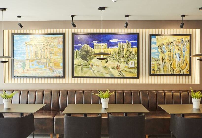 בית מלון כפרי Urban Frame Acropolis