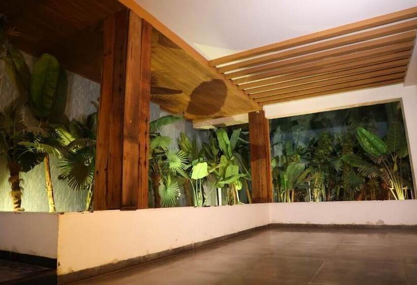 בית מלון כפרי Varun