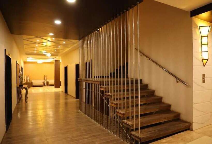 בית מלון כפרי Varun