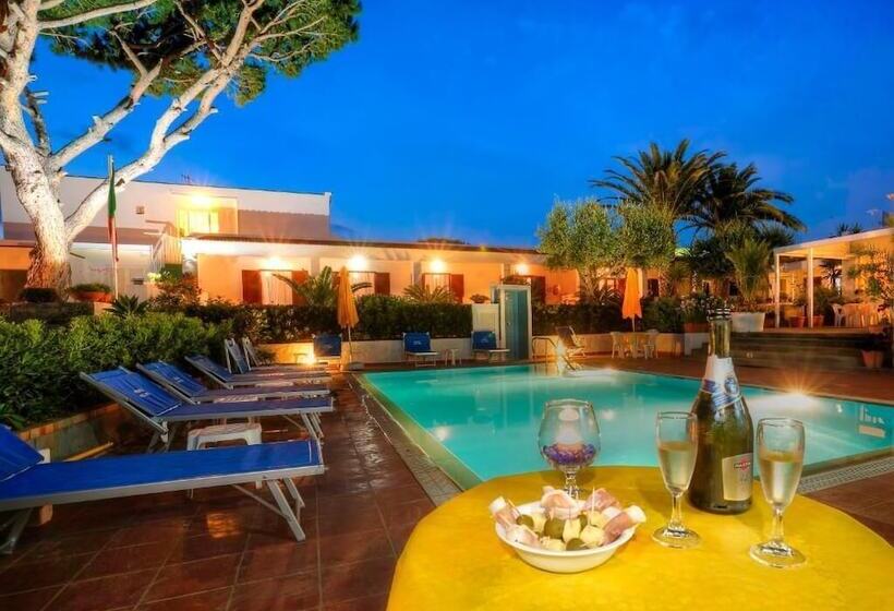 בית מלון כפרי Villa Mena