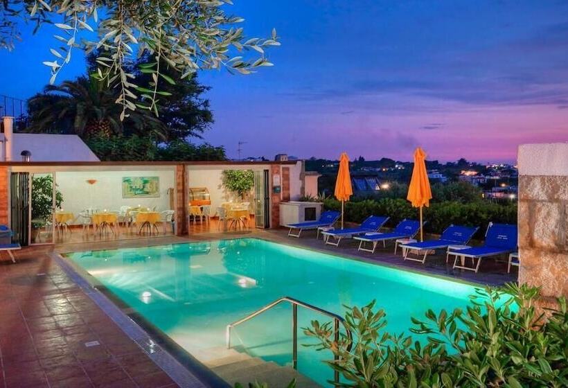 בית מלון כפרי Villa Mena