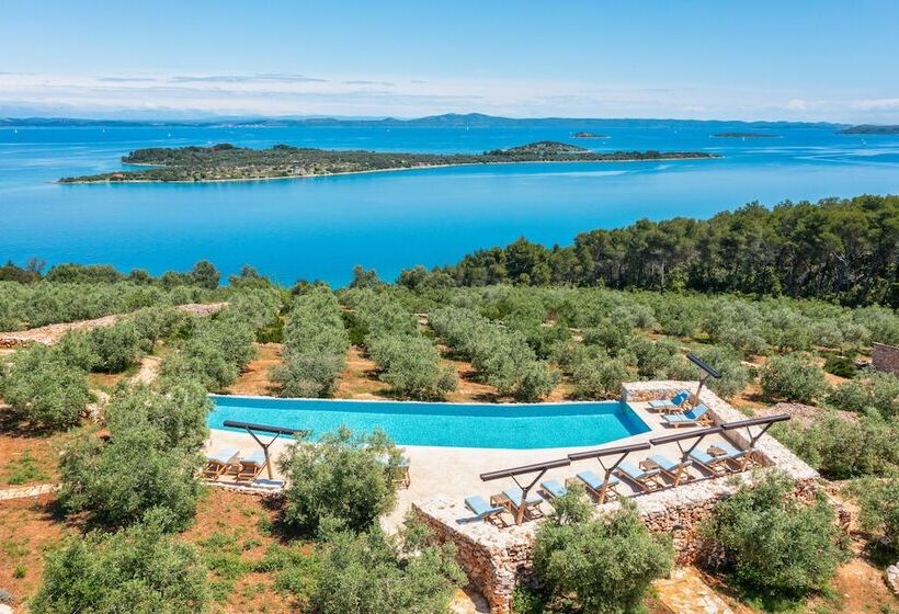 فندق Villa Nai 3.3