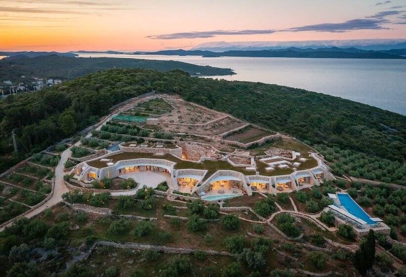 فندق Villa Nai 3.3