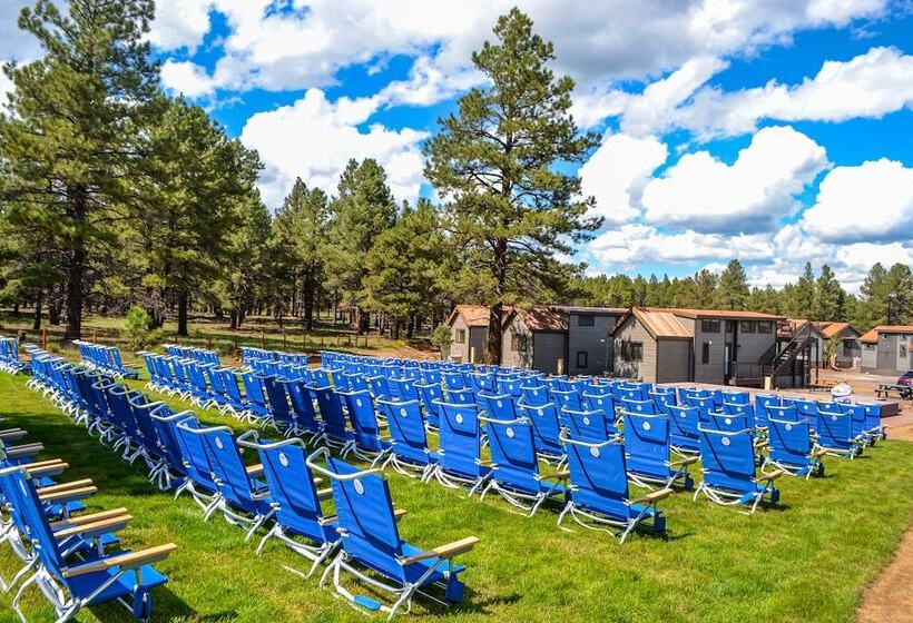 فندق Village Camp Flagstaff