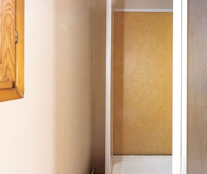 Отель Wecamp Pirineos