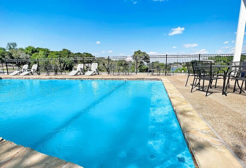 호텔 Whitney Ridge Resort