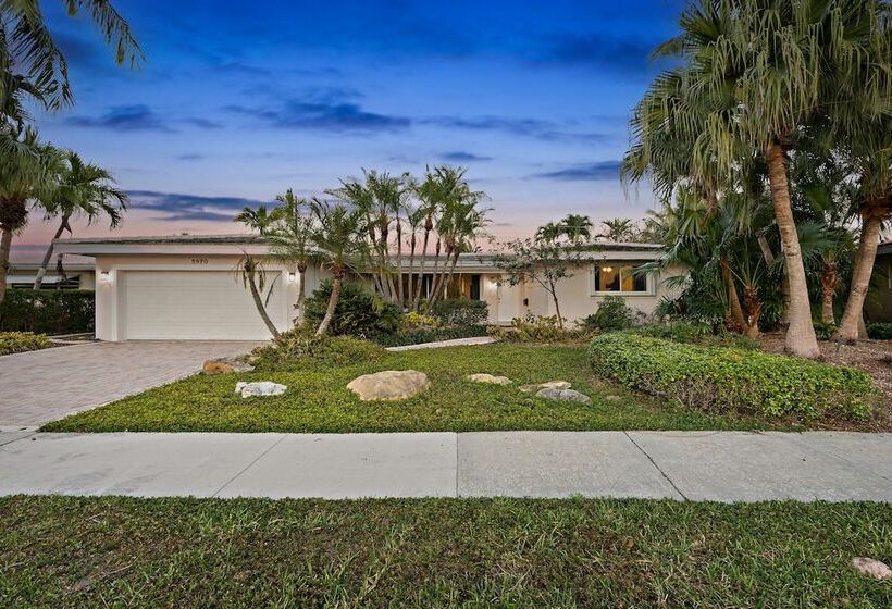 Kasa Mariposa Fort Lauderdale