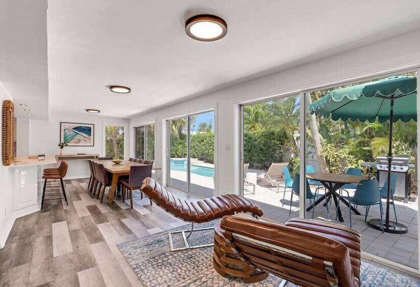 Kasa Mariposa Fort Lauderdale