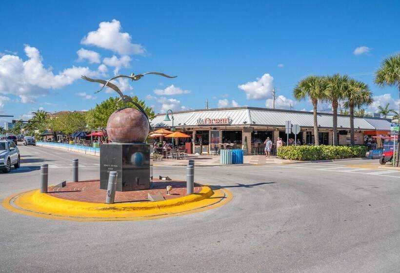 Kasa Mariposa Fort Lauderdale