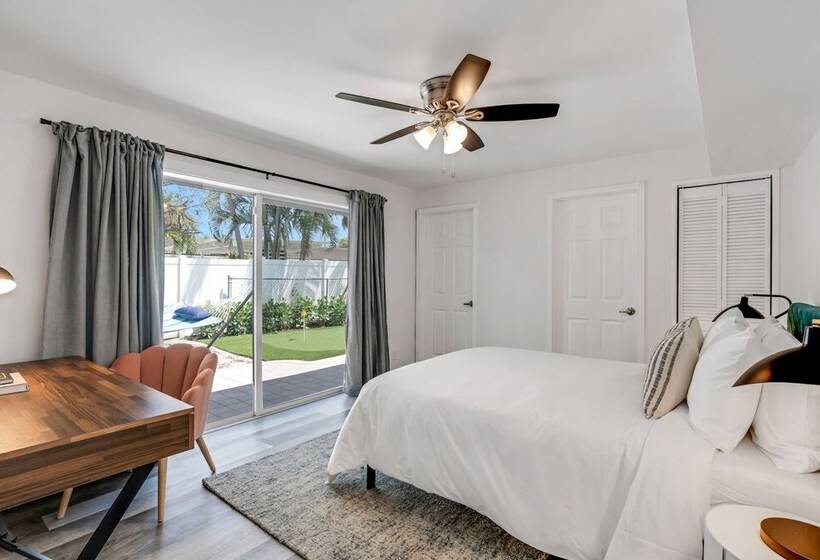 Kasa Mariposa Fort Lauderdale