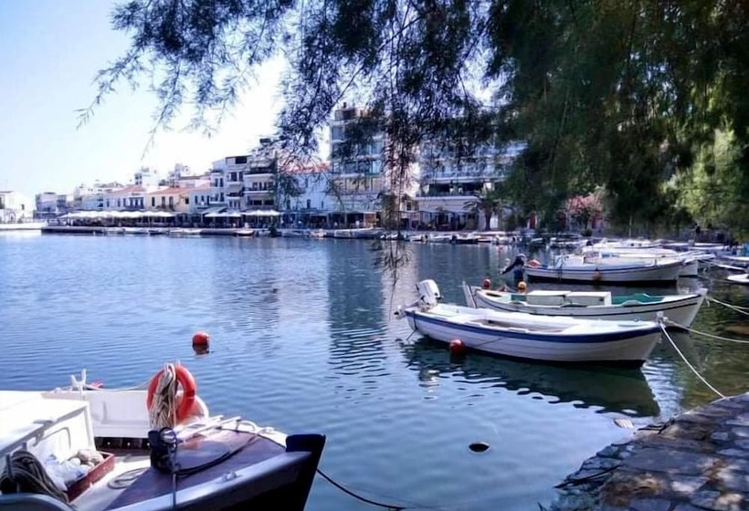 Kassandra Garden Residence