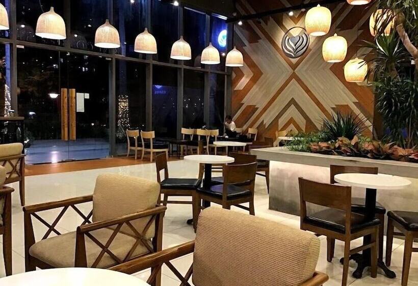 Kyn Apartment Rivergate Residence