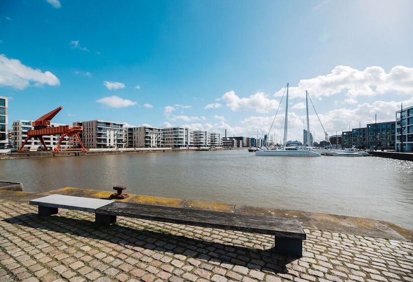 Limehome Bremerhaven Kantstraße