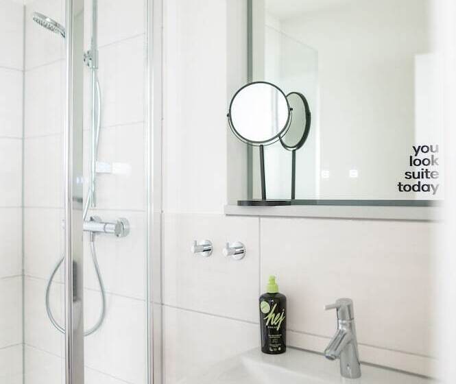 Limehome Bremerhaven Kantstraße