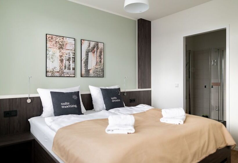 Limehome Bremerhaven Kantstraße