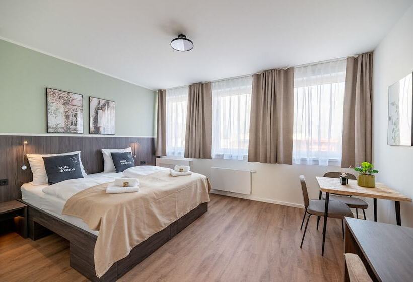 Limehome Bremerhaven Kantstraße